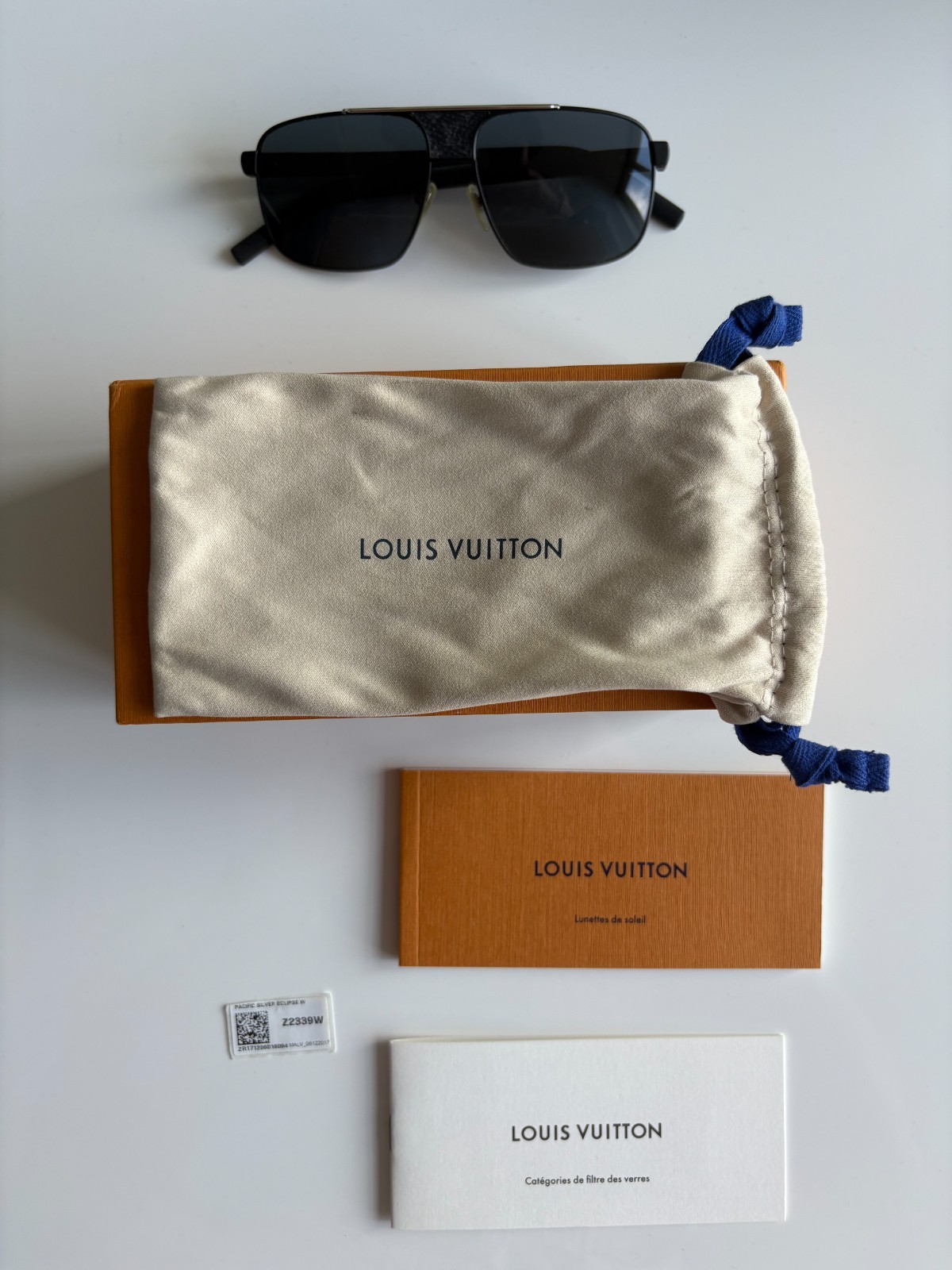 Louis Vuitton Monogram Eclipse Pacific Women's Su… - image 2