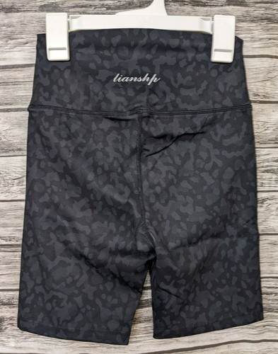 Lianshp Workout Shorts High Waisted Floral Print Athletic 8'' Camo Women Size XS