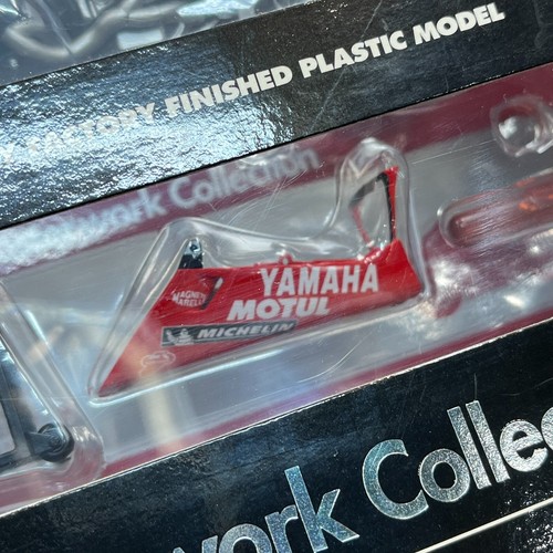 Tamiya 1/12 Yamaha YZR-M1 '04 2004 No.7 #7 Rossi Finished Masterwork 21032 japan - Picture 10 of 12