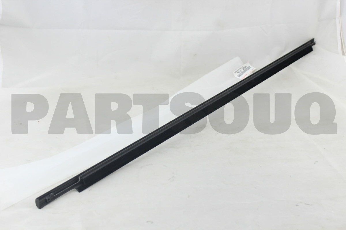 7571060061 Genuine Toyota MOULDING ASSY, FRONT DOOR BELT, RH 75710