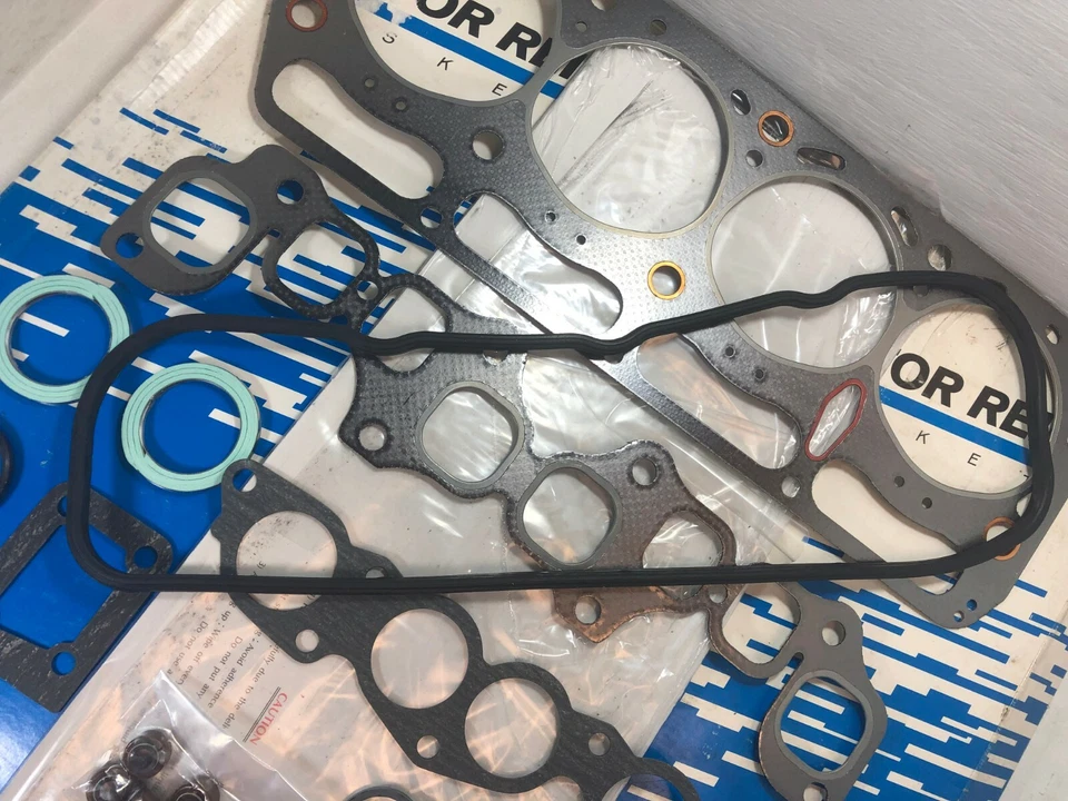 JUEGO DE JUNTAS DE CULATA VICTOR REINZ HS3795 PARA FURGONETA TOYOTA 1984-85 2,0 L L L4 Foto 3 de 4