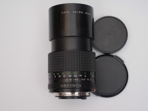 Carl Zeiss Jena P 135mm f/2.8 MC Lens Praktica PB Mount Built-in Hood DDR