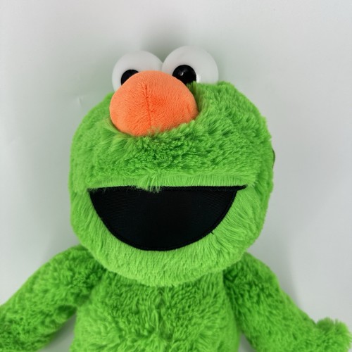 Sesame Workshop 2017 Sesamstraße Going Green Elmo 15 Zoll Plüsch - Neu - Bild 4 von 9