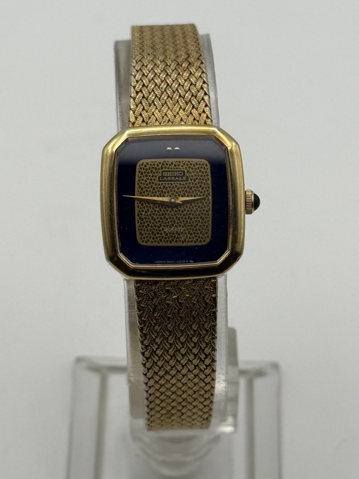 Seiko Tone Quartz Ladies Lassale Gold 1400-6549 Watch- Vintage Slow Working/Runs - VintageWatches.PK Seiko Tone Quartz Ladies Lassale Gold 1400-6549 Watch- Vintage Slow Working/Runs - vintagewatches.pk
