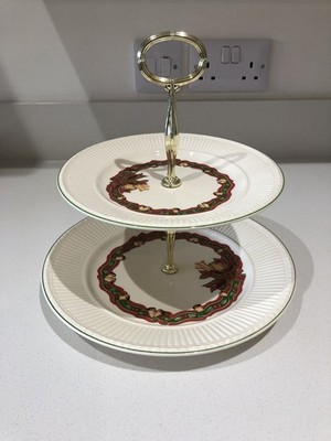Wedgwood Queen's Ware Christmas Time 2 Ebenen Porzellan Kuchenständer