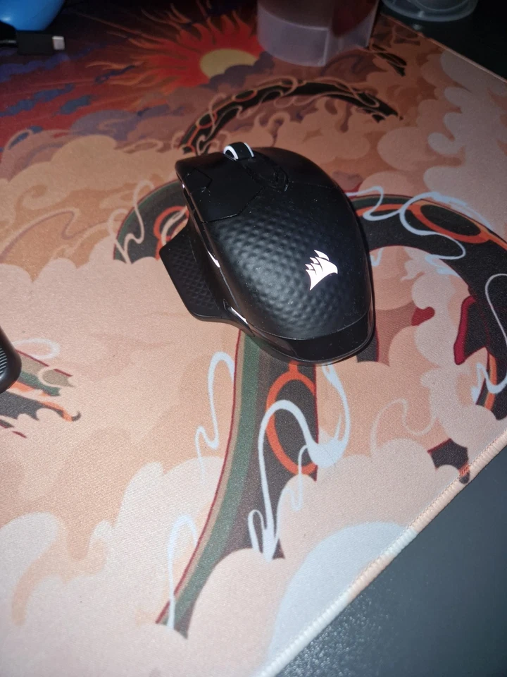 * Corsair DARK CORE RGB PRO Gaming Maus 18000 DPI Wireless Bluetooth USB 8 Taste - Bild 2 von 4