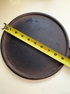 Cast Iron Frying Pan Skillet #8 Round Black Uncoated Long Handle Oven Safe