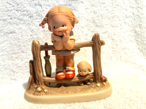 マーベルルーシーアトウェル memories of yesterday Lucie Attwell Memories of Yesterday Figurines: Vintage Enesco