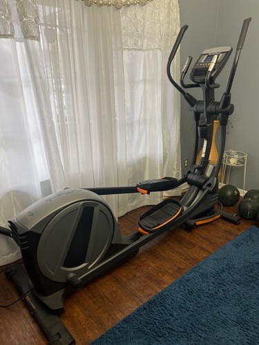 Nordictrack Elliptical E 7.7 Power Incline