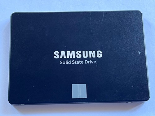Samsung 500GB SSD 860 EVO MZ-76E500 2.5" SSD SATA III Internal Solid State Drive - Picture 2 of 6