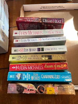 FERN MICHAELS - LOT OF 8 PB: NO DUPLICATES - TITLES IN PIC BELOW