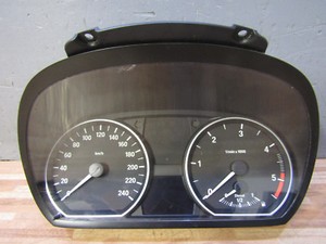 KOMBIINSTRUMENT Original + BMW 1er E81 E87 + Diesel Tacho Tachometer + 1041568