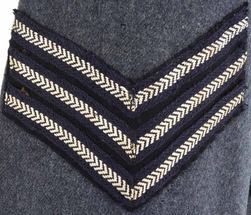 WWII British Air Gunner's Tunic, 1943 - Picture 20 of 24
