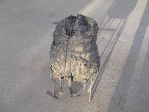 Sac à Dos Militaire à Ressorts II D'occasion - état Excellent, Prêt Pour L'aventure !