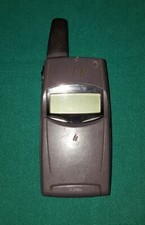 TELEFONO ERICSSON T28S NO CARICABATTERIA NO BATTERIA PER PARTI DI RICAMBIO 