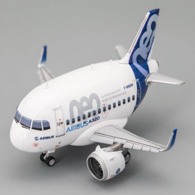 くるみ　AIRBUS A320 モデルキット s-l400.jpg