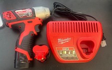 Milwaukee 2462-20 M12 1/4 Inch with battery and charger