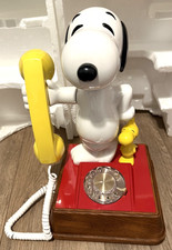 VTG Snoopy  Woodstock Rotary Phone 1976 American Telecommunications