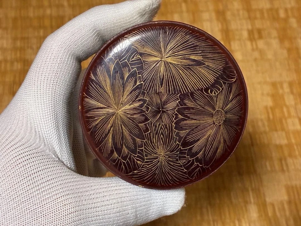 Porta incienso Kogo patrón floral de laca japonesa Chinkin ceremonia del té Foto 2 de 4