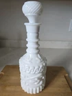 Vintage Jim Beam Kentucky Derby Decanter 1969 Milk Glass White EUC W/Cork Empty