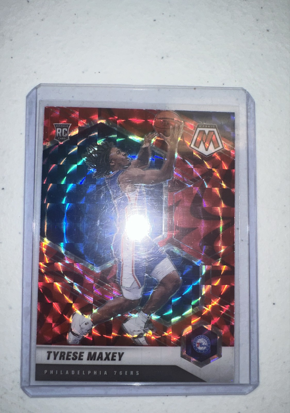 2020-21 Panini Mosaic - Rookie Tyrese Maxey #203 Reactive Red Prizm (RC)