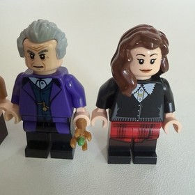 Lego Doctor Who 21304 Twelfth Doctor Clara Oswald Eleventh Doctor Minifigures