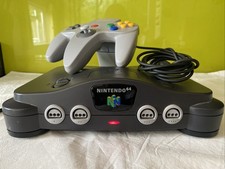 Nintendo N64 Console and Controller