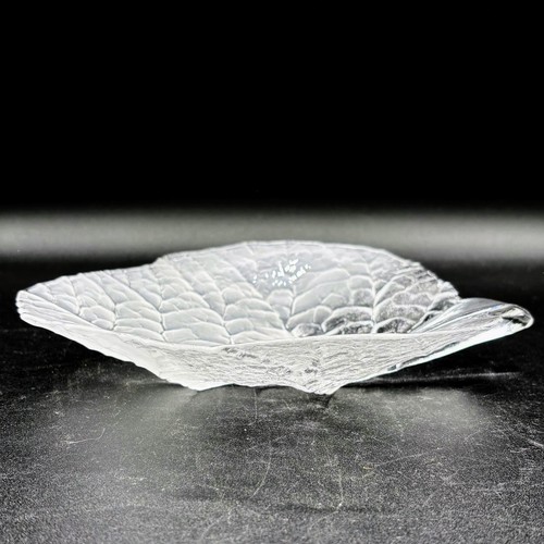 Mats Jonasson Glass Crystal Folia Frosted Leaf Plate Bowl Dish 8.5" Sweden - Picture 8 of 13