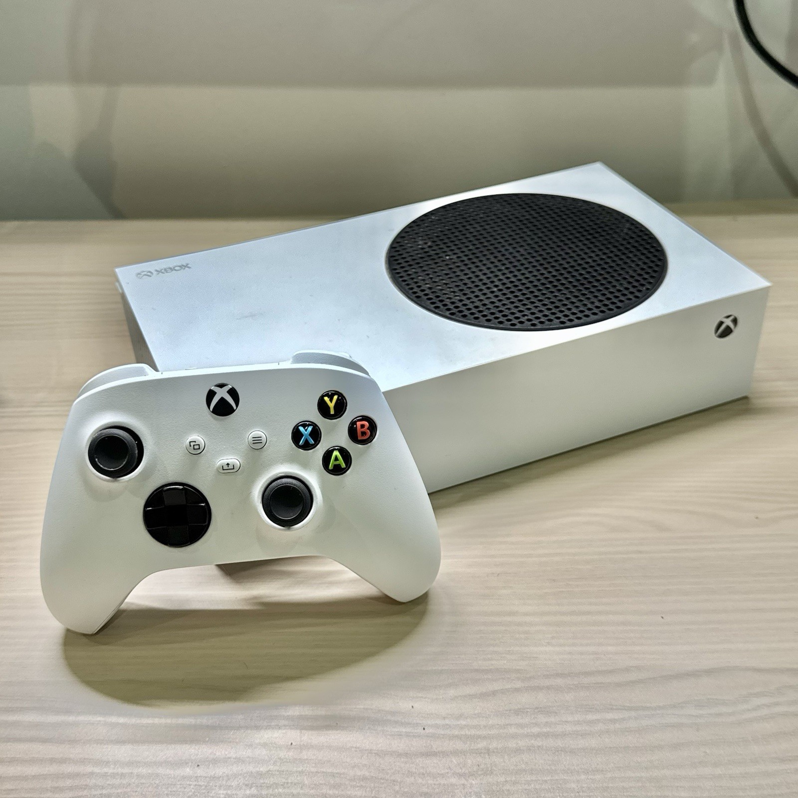 Microsoft Xbox Series S 512GB White Video Game Console with Controller and Cable