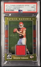 2017 Donruss Optic - Rookie Threads Patrick Mahomes II #7 (MEM, RC) PSA 9