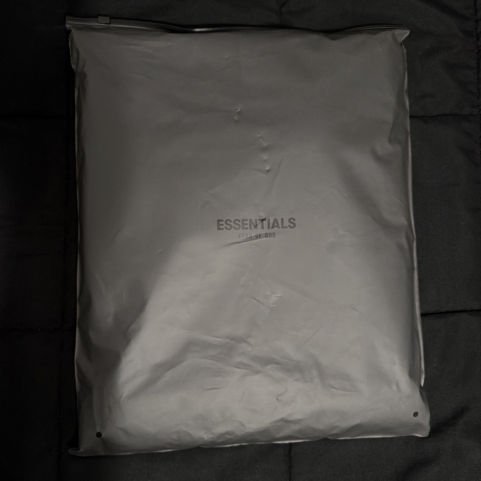 Fear of Gods Essentials Men's Jet Black Hoodie Size M Brand NWT Authentic thumbnail 6