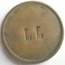 L L 1/2 Liter   trade  picker token brass  VF 24mm #8
