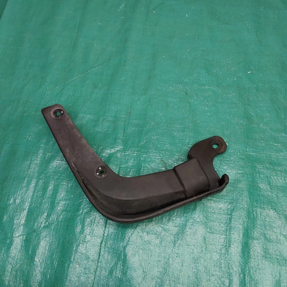 Juego de guardabarros delantero y trasero L & R 2010-2013 Kia Forte KOUP L & R OEM Foto 4 de 4