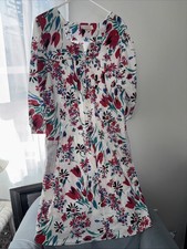 Vandemere Women's Nightgown Size L Zip Front Pockets White Red Black Floral