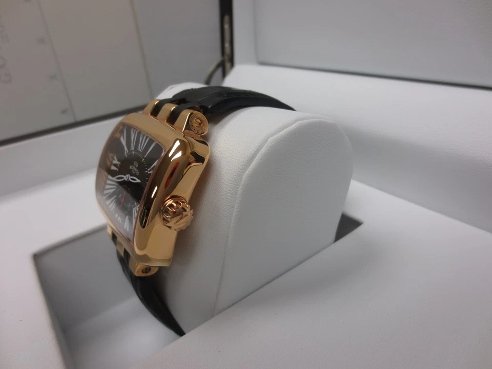 Relógio feminino Gio Monaco 215G-A Hollywood ouro IP números romanos couro preto - Imagem 4 de 4