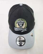 Las Vegas Raiders L/XL New Era 39THIRTY Salute To Service USA Flag Stretch Fit