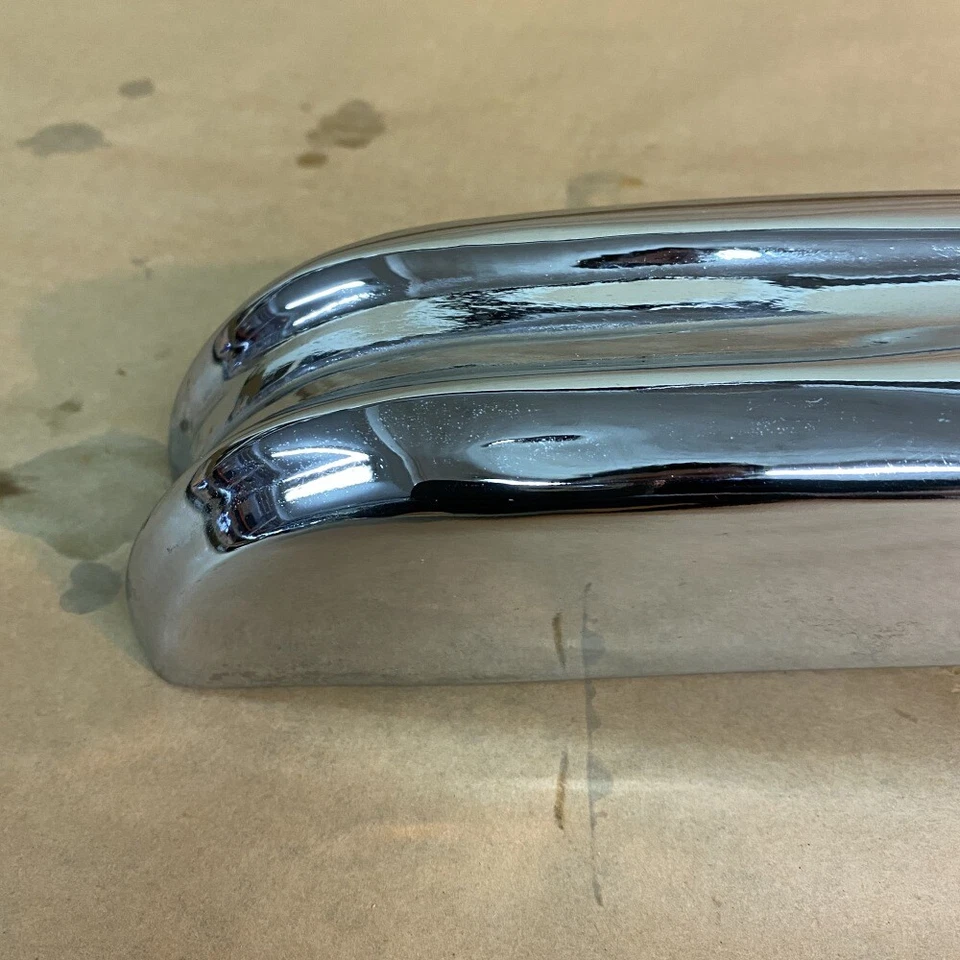 原装 48-54 捷豹 XK120 后左侧保险杠后覆盖器 BD2856 原始设备制造商 — 第 3/4 张图片