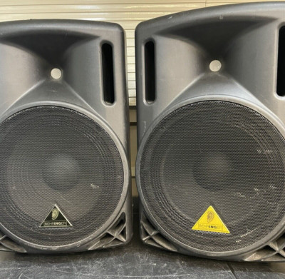Behringer Eurolive B212A/400W Speaker System 12'' READ