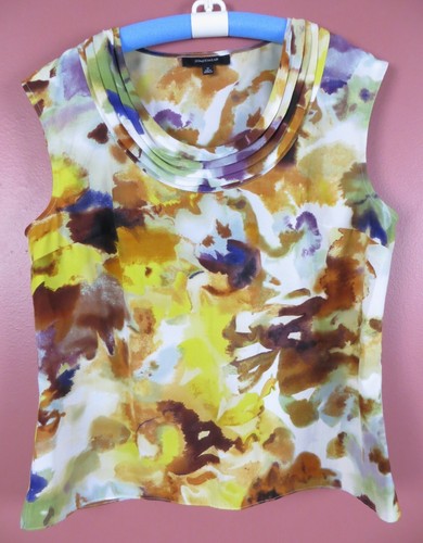 TB07137- JONES WEAR Women's Polyester Sleeveless Blouse Pleated Neck Floral 14