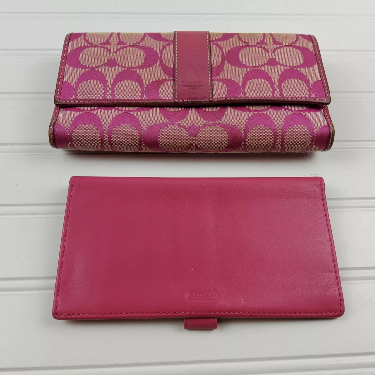 Coach wallet checkbook hotsell