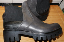 Tamaris Chelsea Boots Gr. 37 silbergrau Plateausohle Dehnungsfuge - NEU ohne OVP