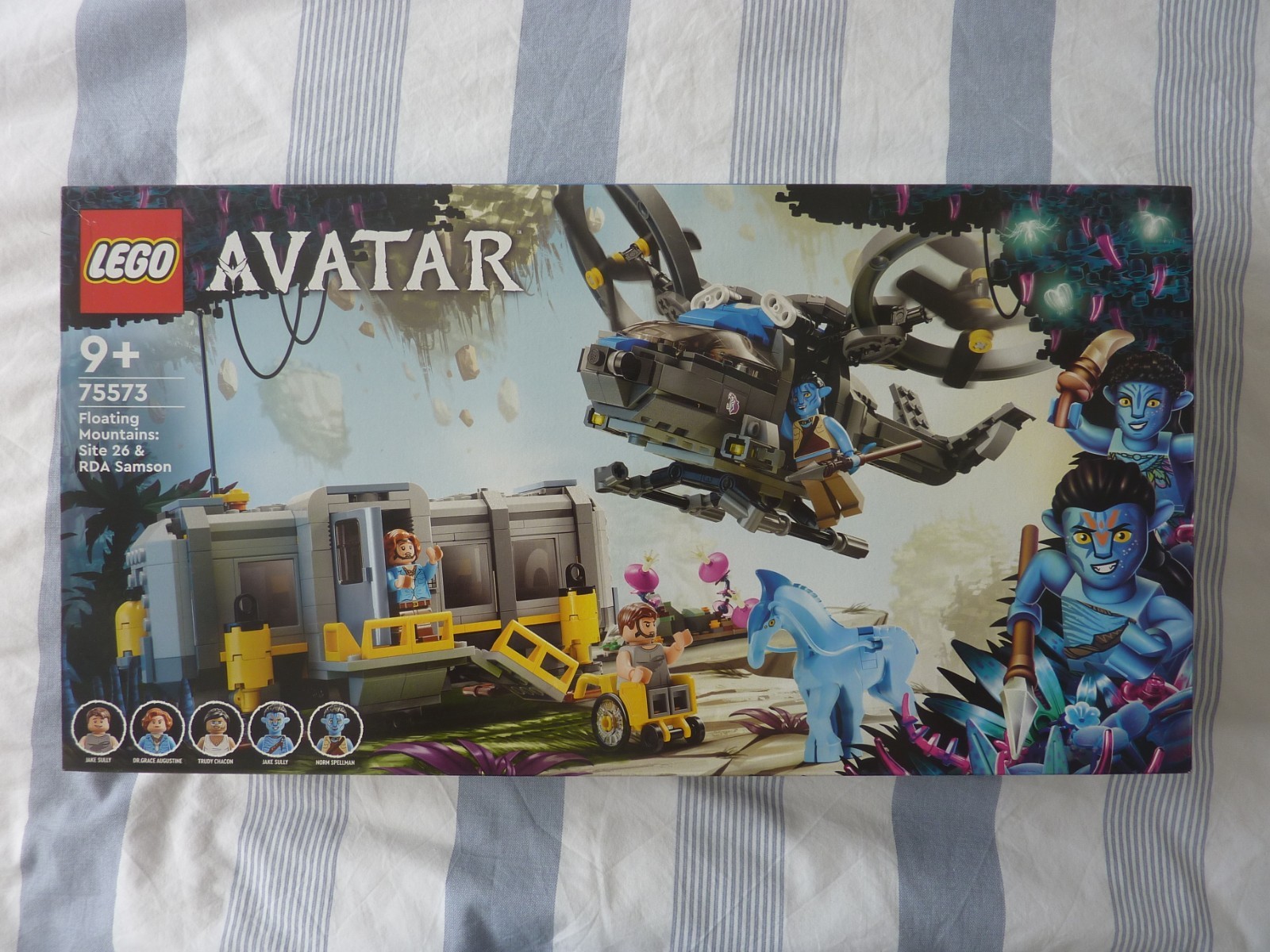 LEGO Avatar: Floating Mountains: Site 26 & RDA Samson (75573) - BRAND NEW