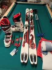 Dynafit Skitourenset Inclusive Schuhe Größe 41 Harscheisen Felle und Stöcke