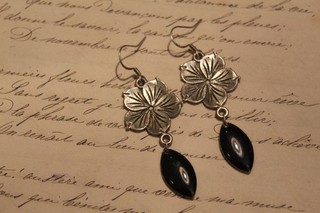 bijou paire de boucles d'oreilles pendantes argent massif anciennes vintage