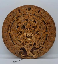 VTG AZTEC MAYAN Solid Wood Wall Hanging SUN CALENDAR Inlay Hand Carved Art, 7.5"