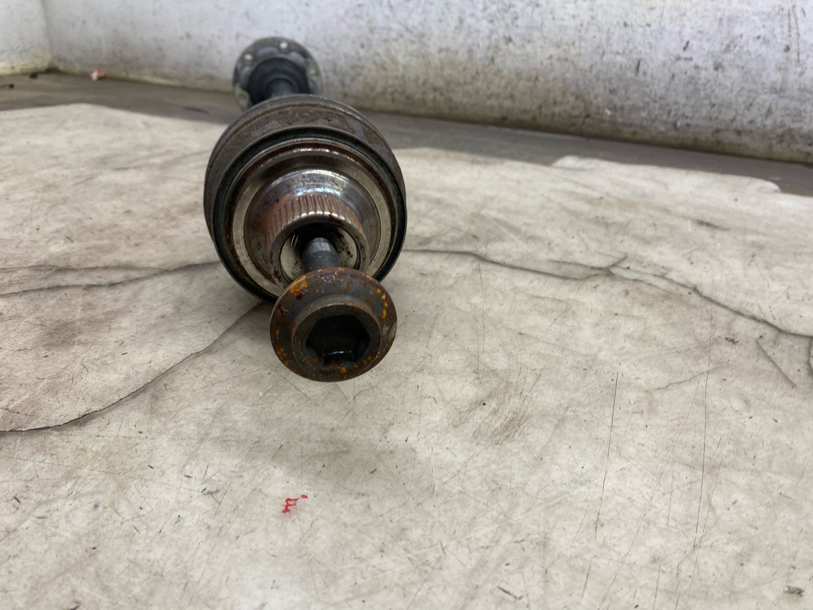 2015-2020 BENTLEY BENTAYGA OEM REAR RIGHT CV AXLE SHAFT *109K MILES* 4M0501203H