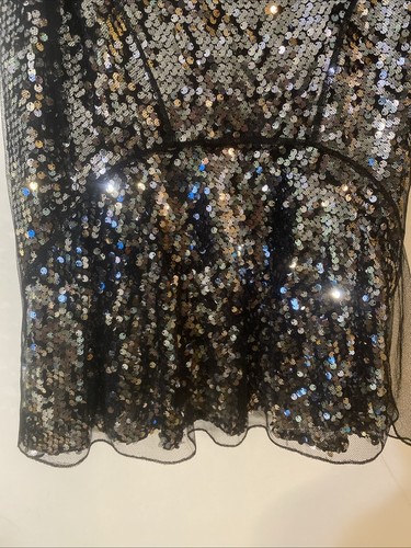 Elie Tahari Women’s Black Sequin Vest Lined With Tulle/Mesh Over Material Size M - Picture 6 of 6