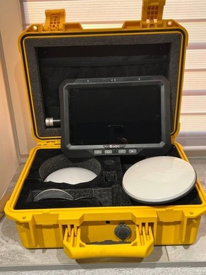 ALLYNAV T101PRO Rugged RTK GPS Tablet 10.1  Display W/ 2x GPS520 Receiver In Box