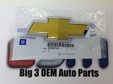 2008-2012 Chevrolet Malibu Front Bumper Bowtie Emblem New Oem 22909142