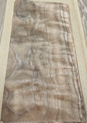 Walnut Figured Flat Cut wood veneer 6'' x 12'' raw no backer A quality 1/42'' thick